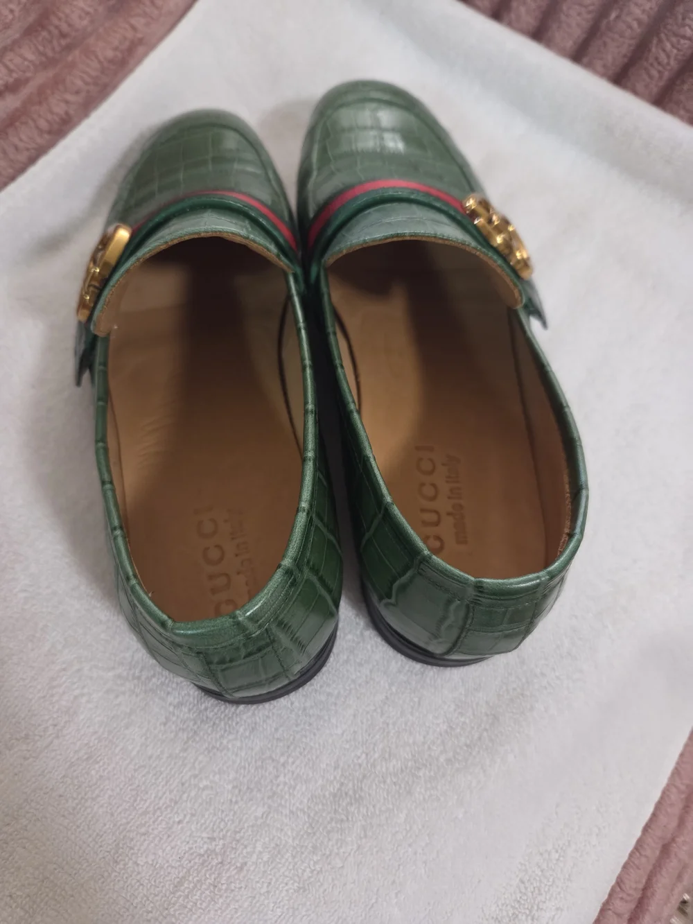 Gucci Green Crocodile-Embossed GG Web Loafers with Gold Hardware